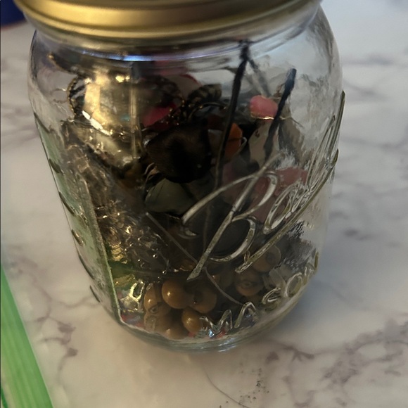 Craft, Junk Jewelry, Button Lot - Picture 6 of 6